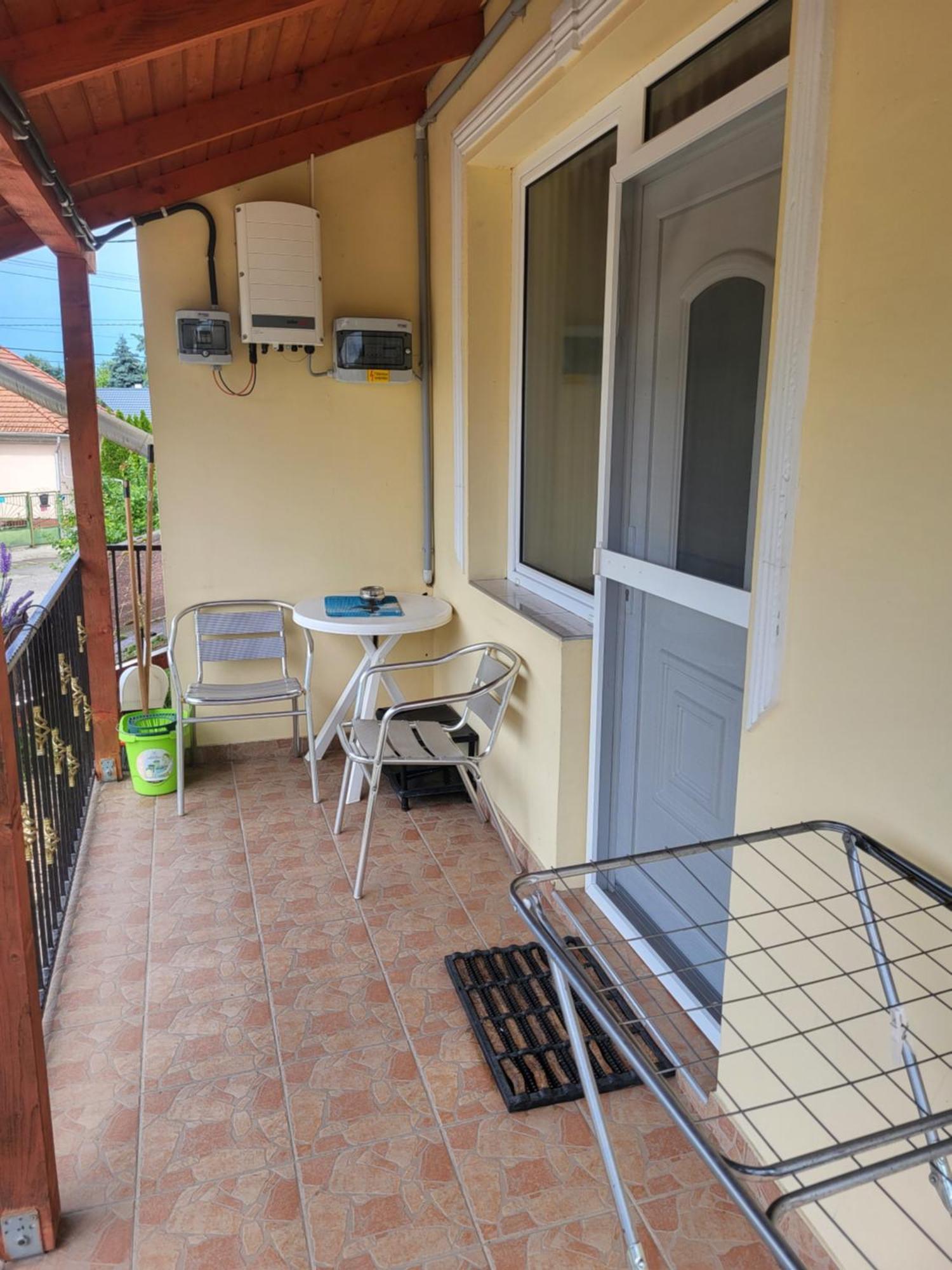 Apartment Napsugar Vendeghaz